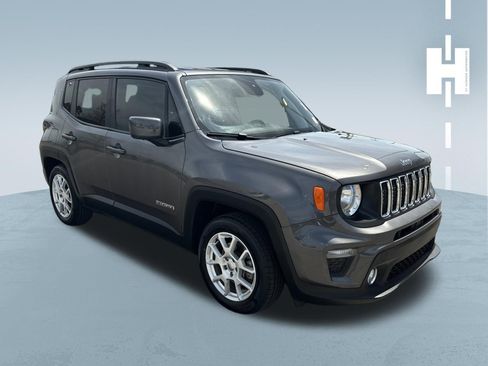 Used 2019 Jeep Renegade Latitude w/ Popular Equipment Group image 1