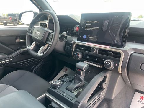 Used 2024 Toyota Tacoma TRD Off-Road w/ TRD Off Road Upgrade Package AWD/4WD image 15