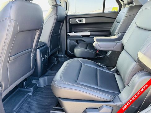 Used 2023 Ford Explorer XLT w/ Equipment Group 202A image 27