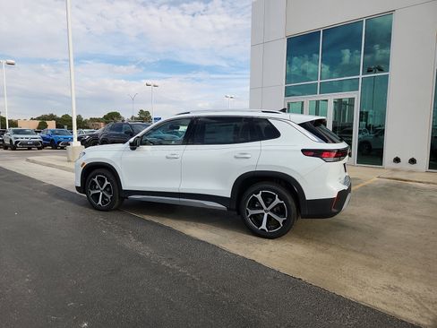 New 2026 Volkswagen Tiguan SE image 4