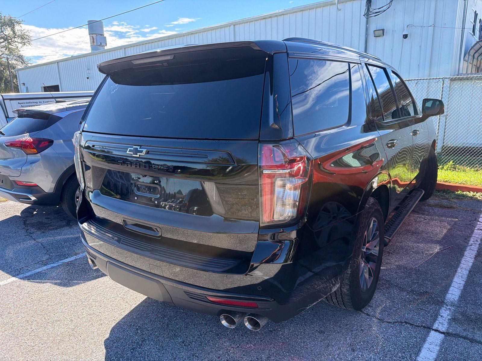 Used 2024 Chevrolet Tahoe Z71 w/ Off-Road Capability Package AWD/4WD image 11