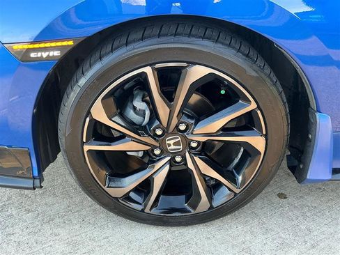 Used 2018 Honda Civic Sport Touring image 26