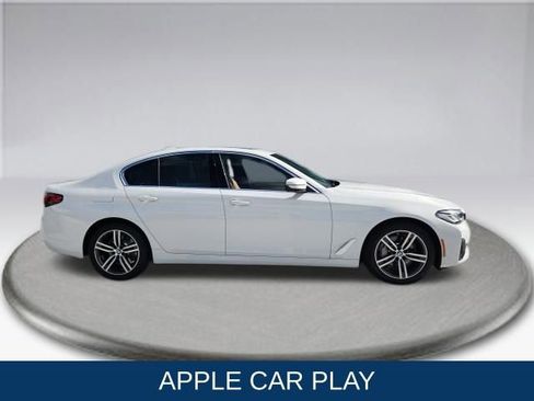 Used 2023 BMW 530i w/ Premium Package image 11