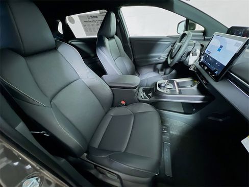 New 2026 Subaru Solterra Premium image 22