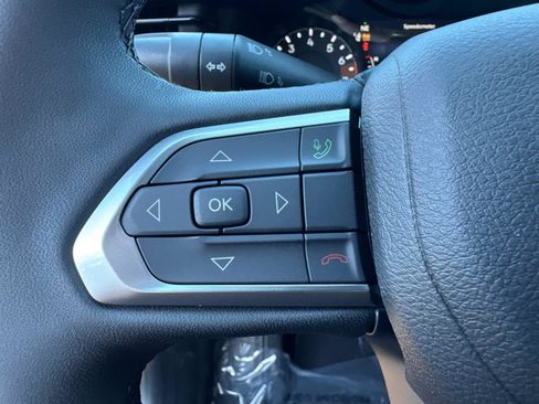 New 2026 Jeep Compass Latitude AWD/4WD image 30