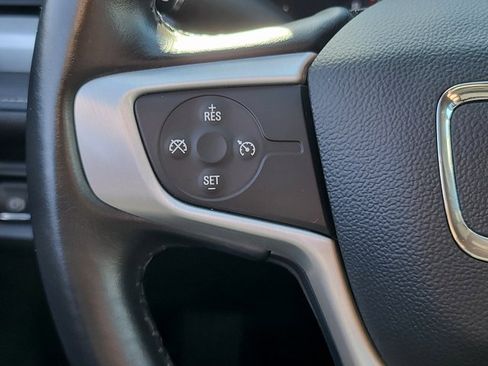 Used 2020 GMC Acadia SLE w/ Driver Convenience Package image 31