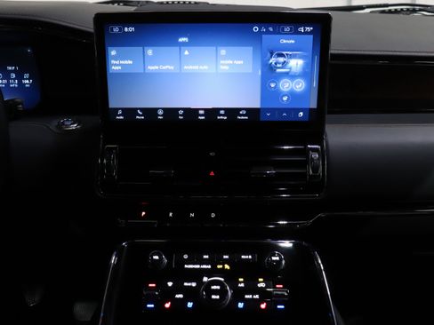 Used 2024 Lincoln Navigator L Black Label image 34