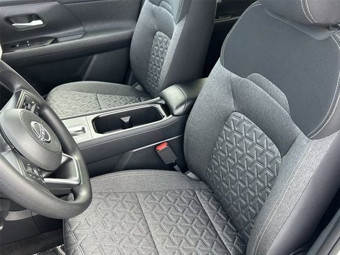 New 2026 Nissan Kicks SV FWD image 19
