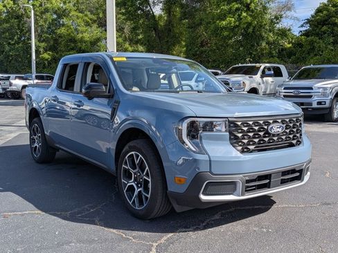 Used 2025 Ford Maverick Lariat w/ 4K Tow Package image 4