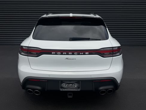 Certified 2023 Porsche Macan AWD/4WD image 10