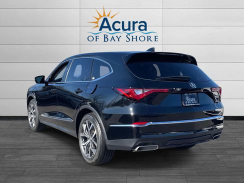 Used 2023 Acura MDX SH-AWD w/ Technology Package image 4