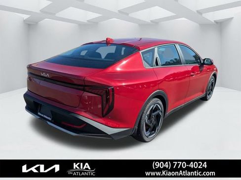 New 2025 Kia K4 EX image 3