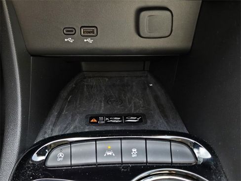 Used 2024 Buick Encore GX Avenir w/ Avenir Technology Package image 23