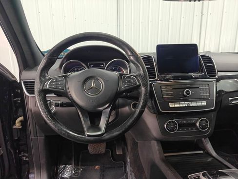 Used 2018 Mercedes-Benz GLE 350 4MATIC image 30