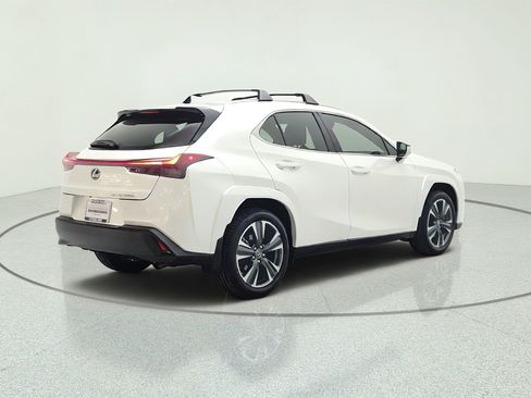 Used 2023 Lexus UX 250h AWD w/ Accessory Package (A2) image 5