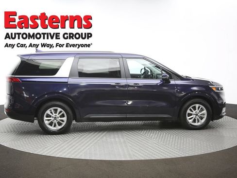 Used 2024 Kia Carnival LX FWD image 46