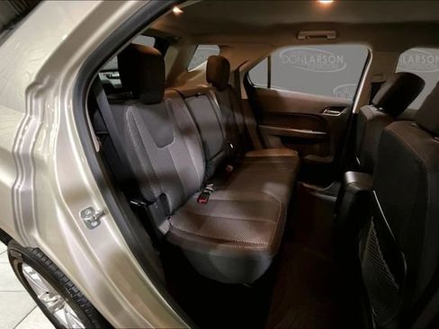 Used 2015 Chevrolet Equinox LT w/ Driver Convenience Package FWD image 16
