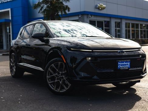 New 2026 Chevrolet Equinox EV RS image 1