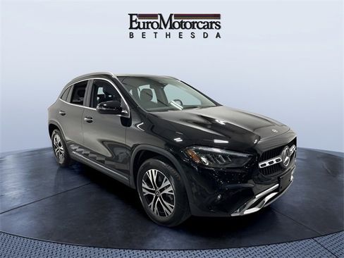 Used 2025 Mercedes-Benz GLA 250 4MATIC image 7