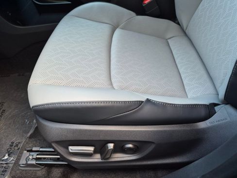 New 2026 Subaru Solterra AWD/4WD image 4