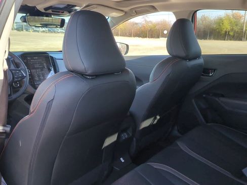 Certified 2025 Subaru Crosstrek 2.5i Limited image 17