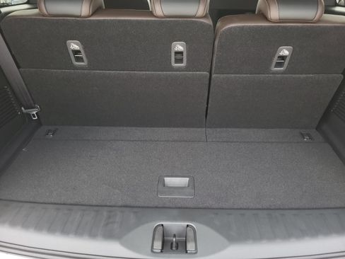 New 2026 Nissan Armada SL w/ Captain's Chari Seat Package RWD image 12