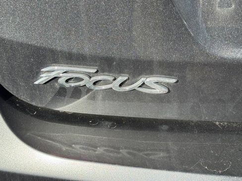 Used 2018 Ford Focus SE image 5