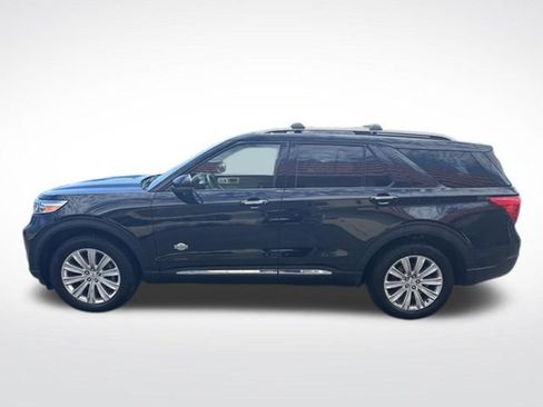 Used 2022 Ford Explorer King Ranch w/ Technology Package AWD/4WD image 3