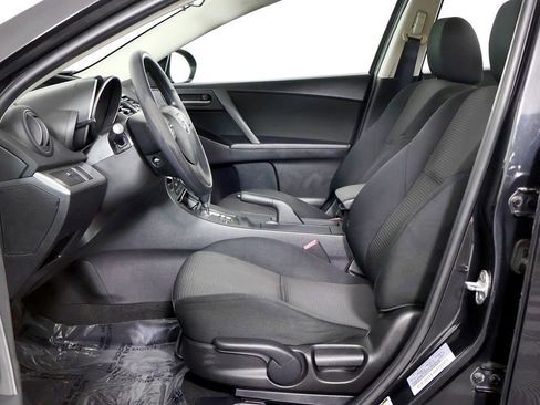 Used 2013 MAZDA MAZDA3 i Sport image 17