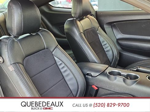 Used 2018 Ford Mustang Coupe RWD image 26