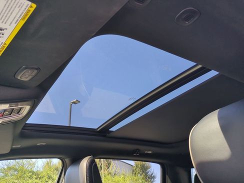 Used 2022 RAM 1500 Limited image 17