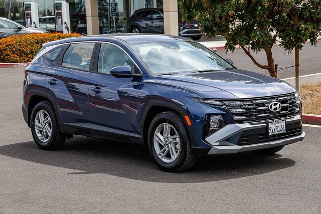 Certified 2026 Hyundai Tucson SE FWD image 6