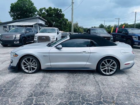Used 2019 Ford Mustang GT Premium w/ Equipment Group 401A RWD image 12