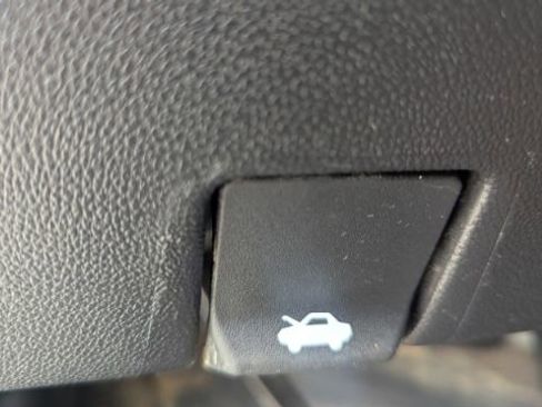 Used 2022 Chevrolet Silverado 2500 W/T w/ WT Fleet Convenience Package image 30