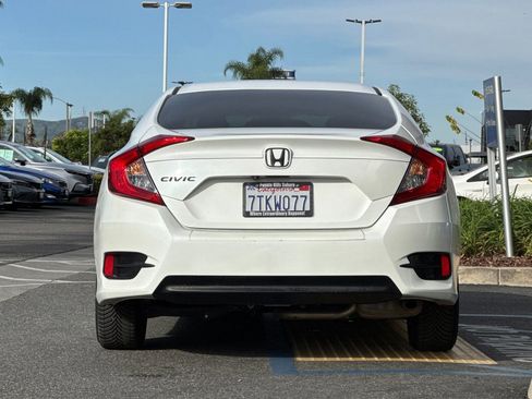 Used 2016 Honda Civic EX image 5