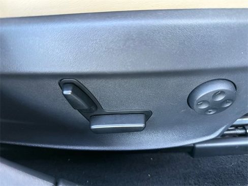 Used 2016 Tesla Model S P90D image 23