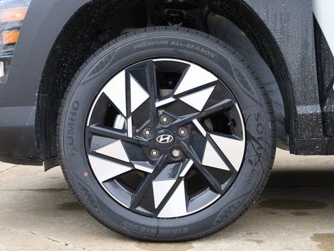 New 2025 Hyundai Kona SEL image 8