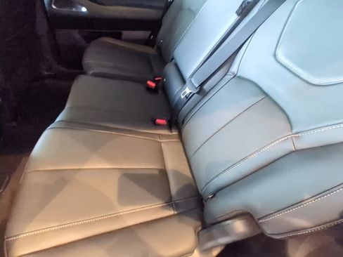 Used 2025 INFINITI QX60 Sensory w/ Vision Package AWD/4WD image 23