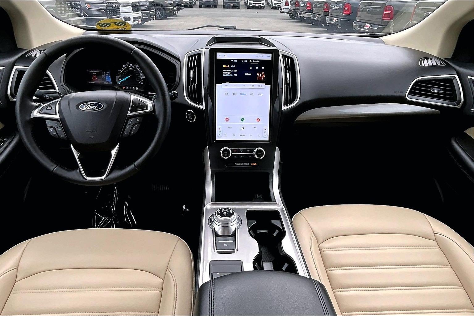 Used 2024 Ford Edge SEL w/ Convenience Package AWD/4WD image 12
