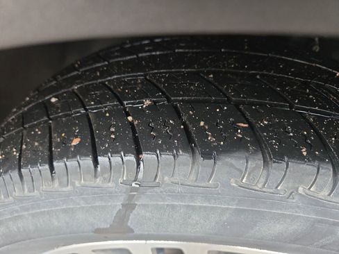 Certified 2020 Ford Escape SEL image 30