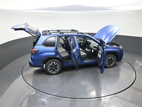 New 2026 Subaru Forester Premium AWD/4WD image 14