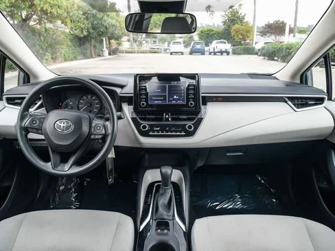 Used 2020 Toyota Corolla L w/ Carpet Mat Package (TMS) FWD image 14
