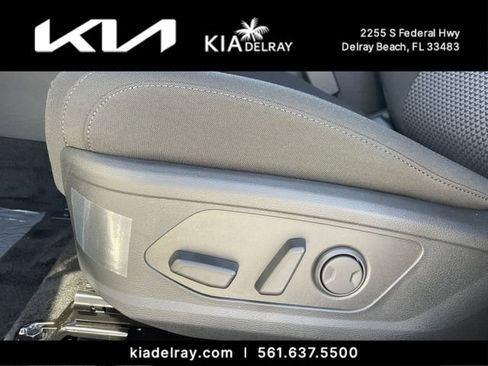 New 2026 Kia Sportage S image 18