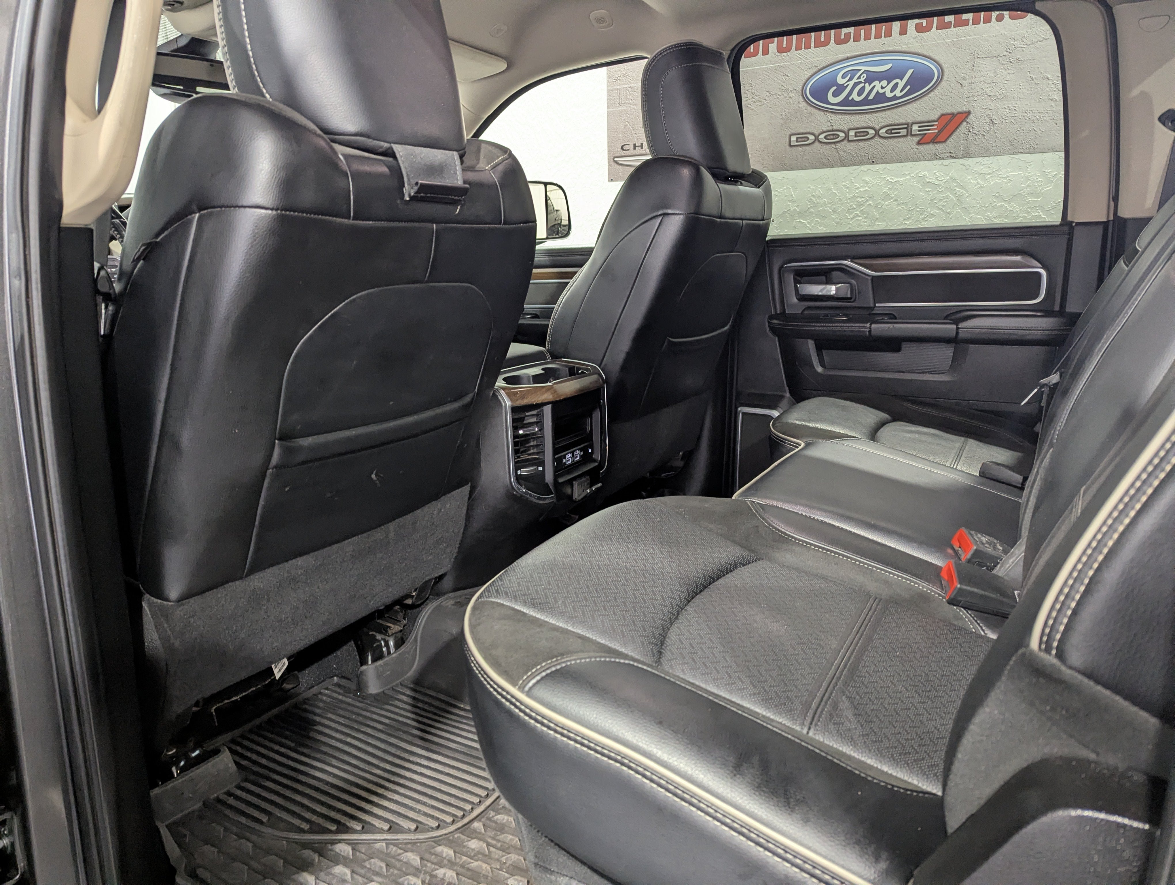 Used 2022 RAM 2500 Laramie AWD/4WD image 12