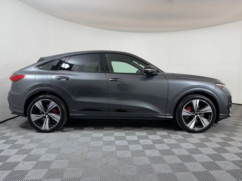 New 2026 Audi SQ5 Premium Plus AWD/4WD image 8