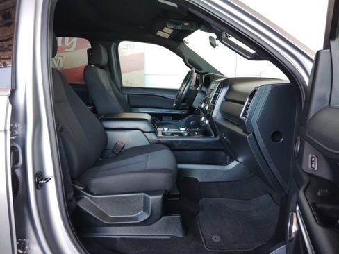 Used 2020 Ford Expedition Max XL AWD/4WD image 12