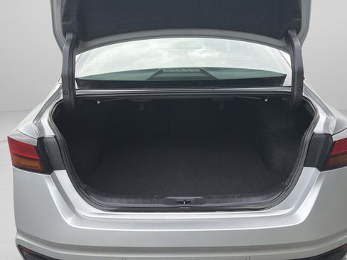Used 2020 Nissan Altima 2.0 Platinum FWD image 21