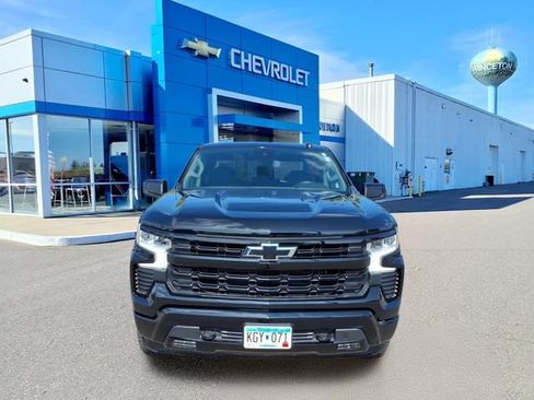 Used 2023 Chevrolet Silverado 1500 RST AWD/4WD image 9