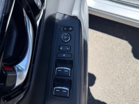 Used 2023 Honda CR-V EX-L image 13