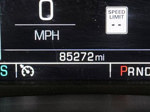 Used 2018 GMC Sierra 1500 SLT w/ Black Pack image 6